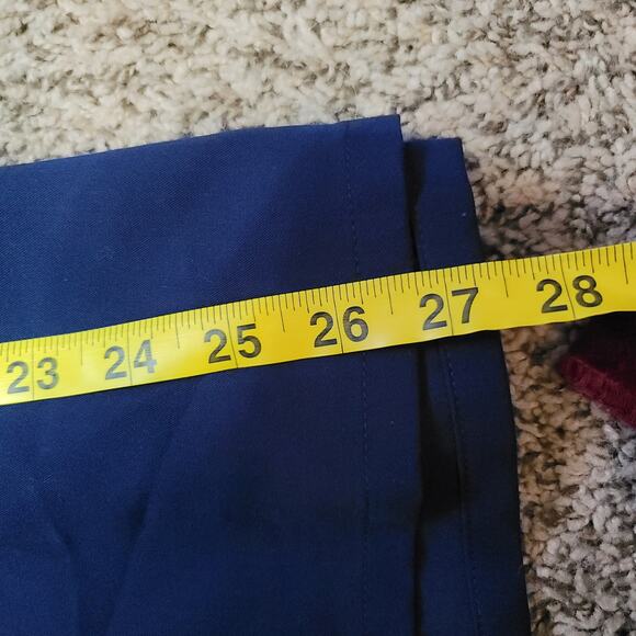 Figs- Women's Technical Collection Navy Blue Scrub Top- size Large and XL - Picture 9 of 11